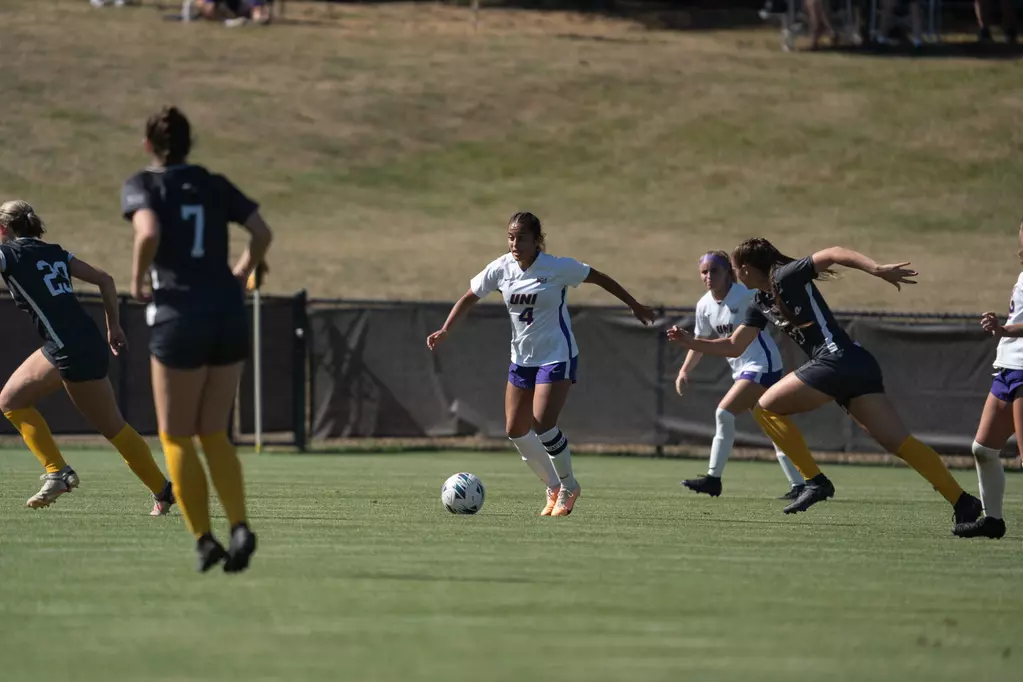 The Panthers’ win on Sunday snapped a three-match losing streak to Valparaiso, winning their first game over the Beacons since the 2021 season.