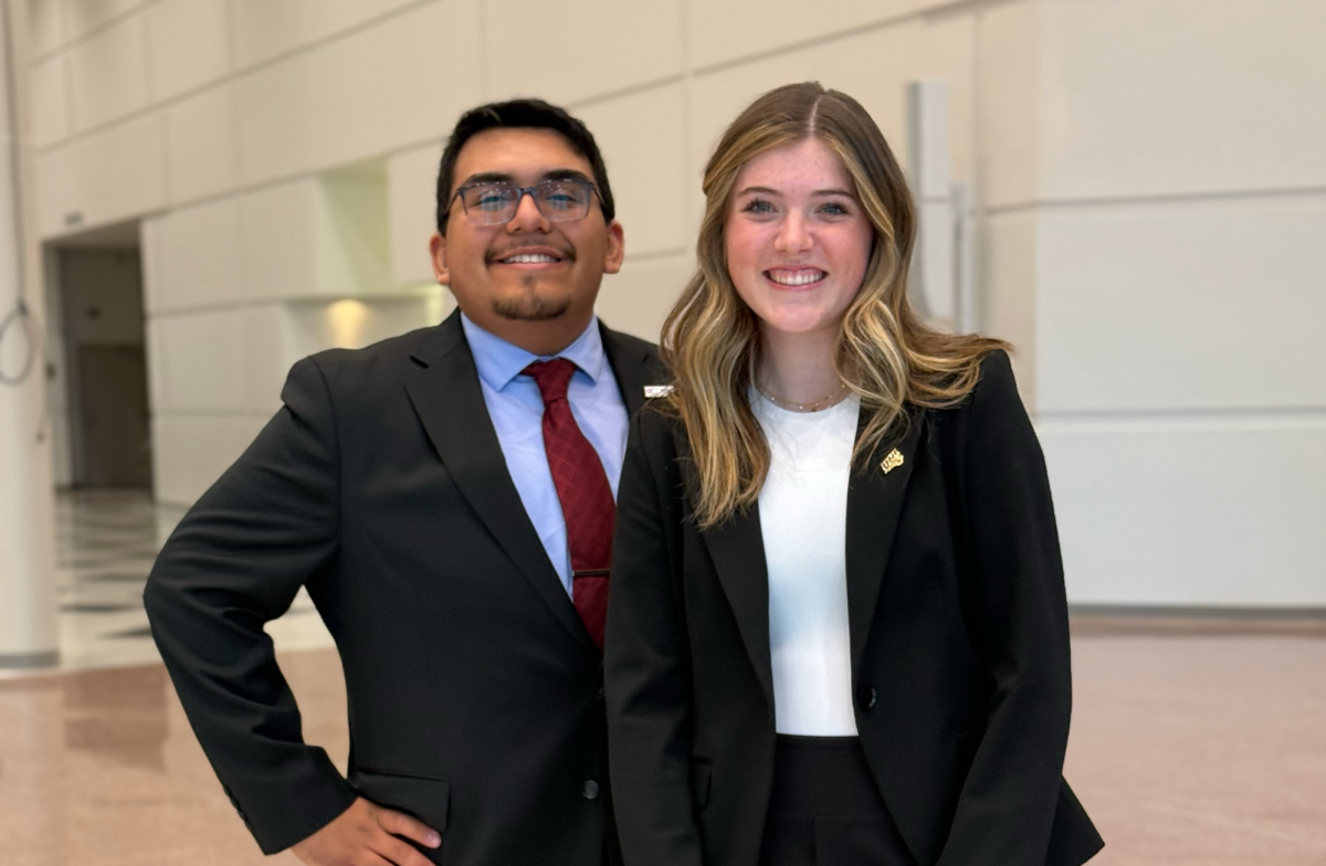 Alli Webster y Gabriel Salazar serán presidente y vicepresidente del Gobierno Estudiantil de Northern Iowa el próximo año escolar. Su victoria fue anunciada por Zoom a las 7 p.m. el 5 de marzo.